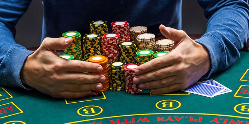 Hướng dẫn chi tiết cách chơi Baccarat – Bí quyết làm chủ ván cược